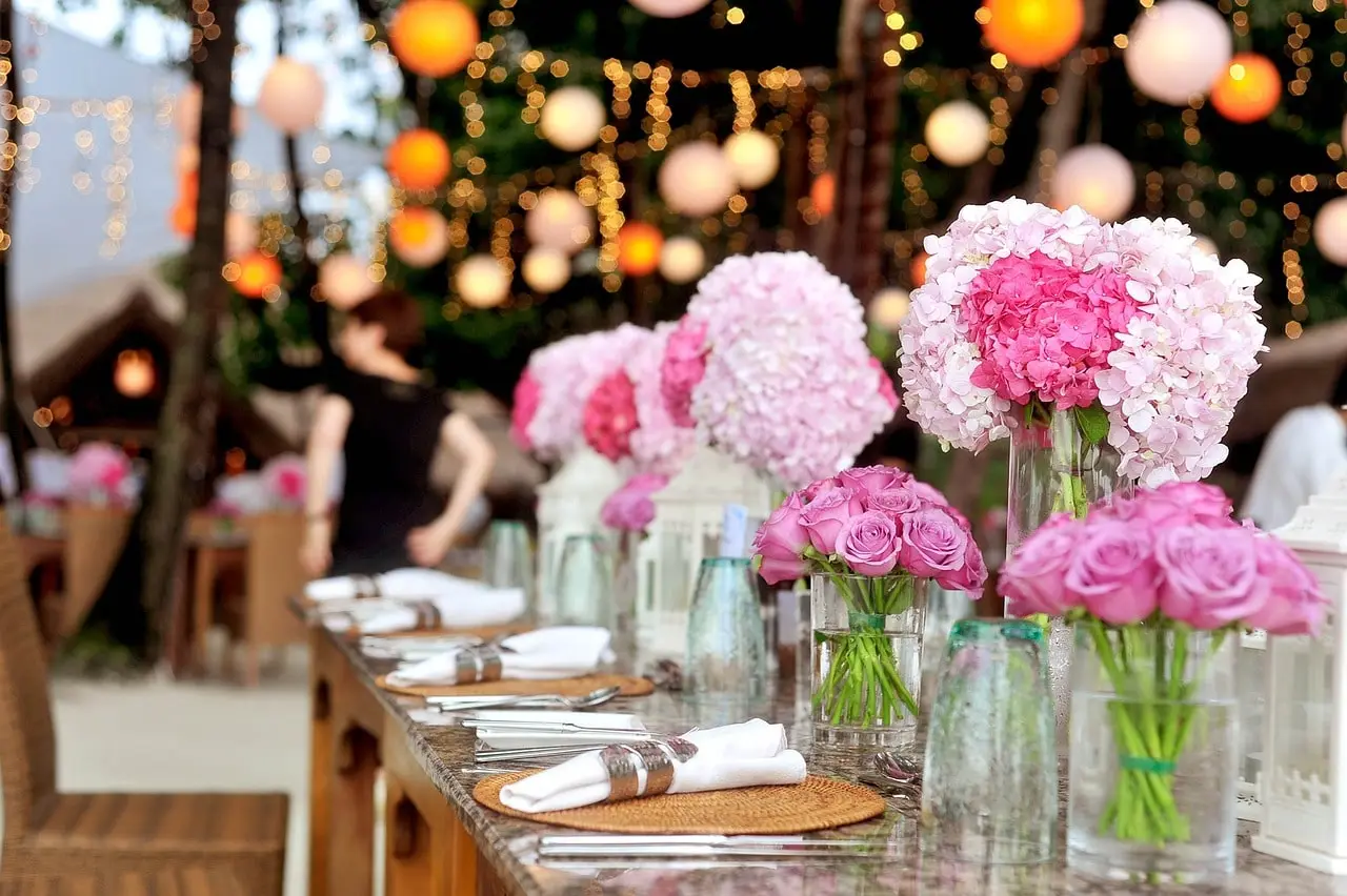 Participating in Flower Arrangement Workshops in Singapore