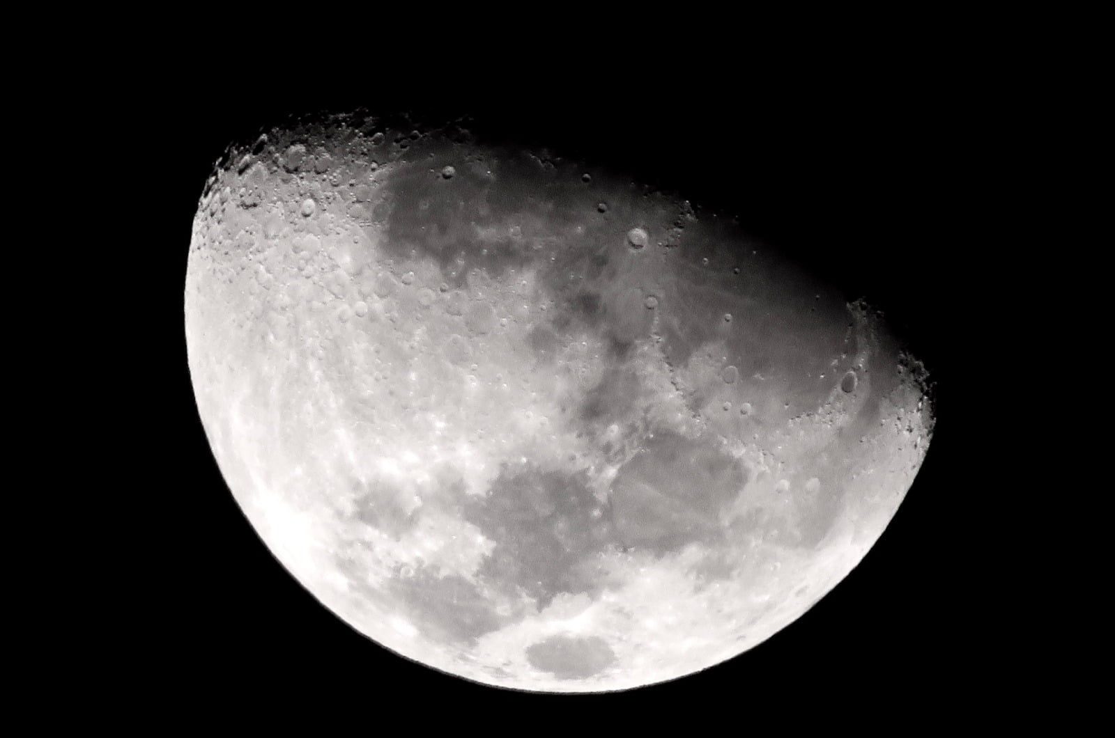 India’s Chandrayaan-3 Achieves Unprecedented Success with Lunar South Pole Landing