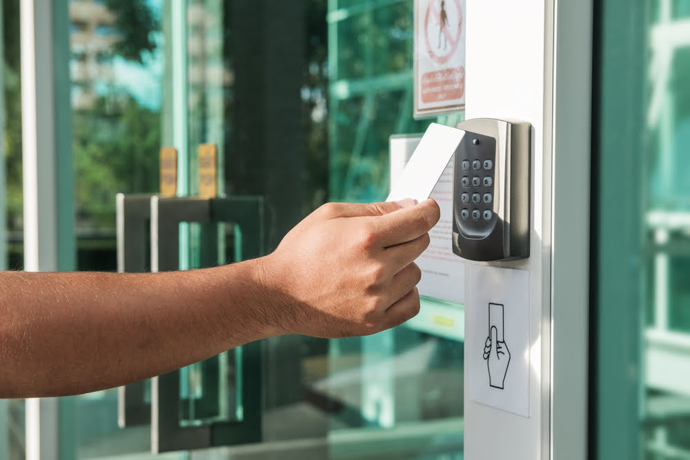 HID Card Readers: A Deep Dive into Secure Access Control